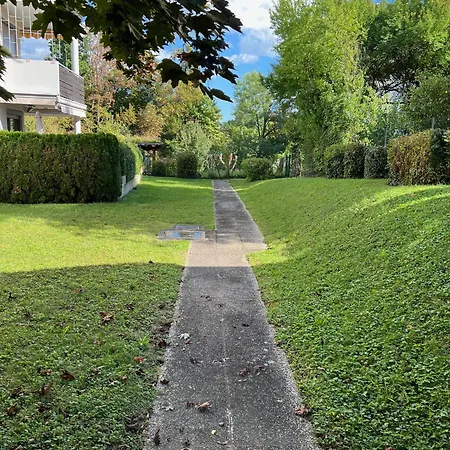 Garconniere Mit Wohlfuehlcharakter Graz
